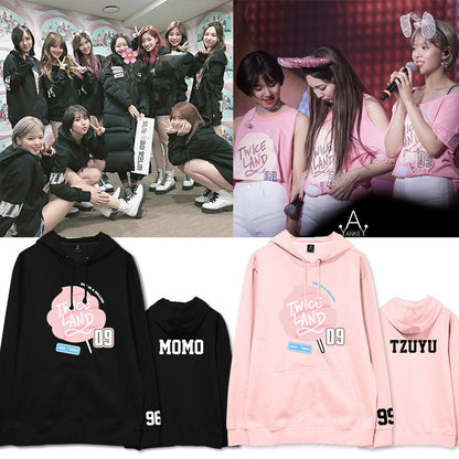 TWICE sweater Seoul TWICELAND concert should support the same style plus velvet hooded sweater for men and women in spring and autumn