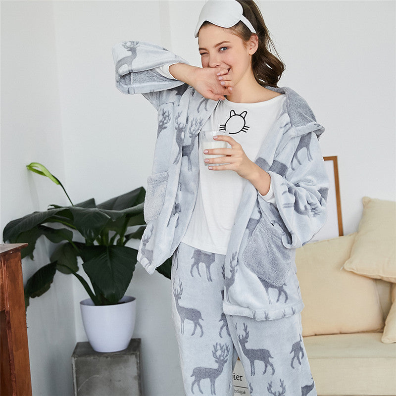 Bu Nai winter new hooded deer double law back printing cut flower two-piece pajamas ladies Korean casual home service