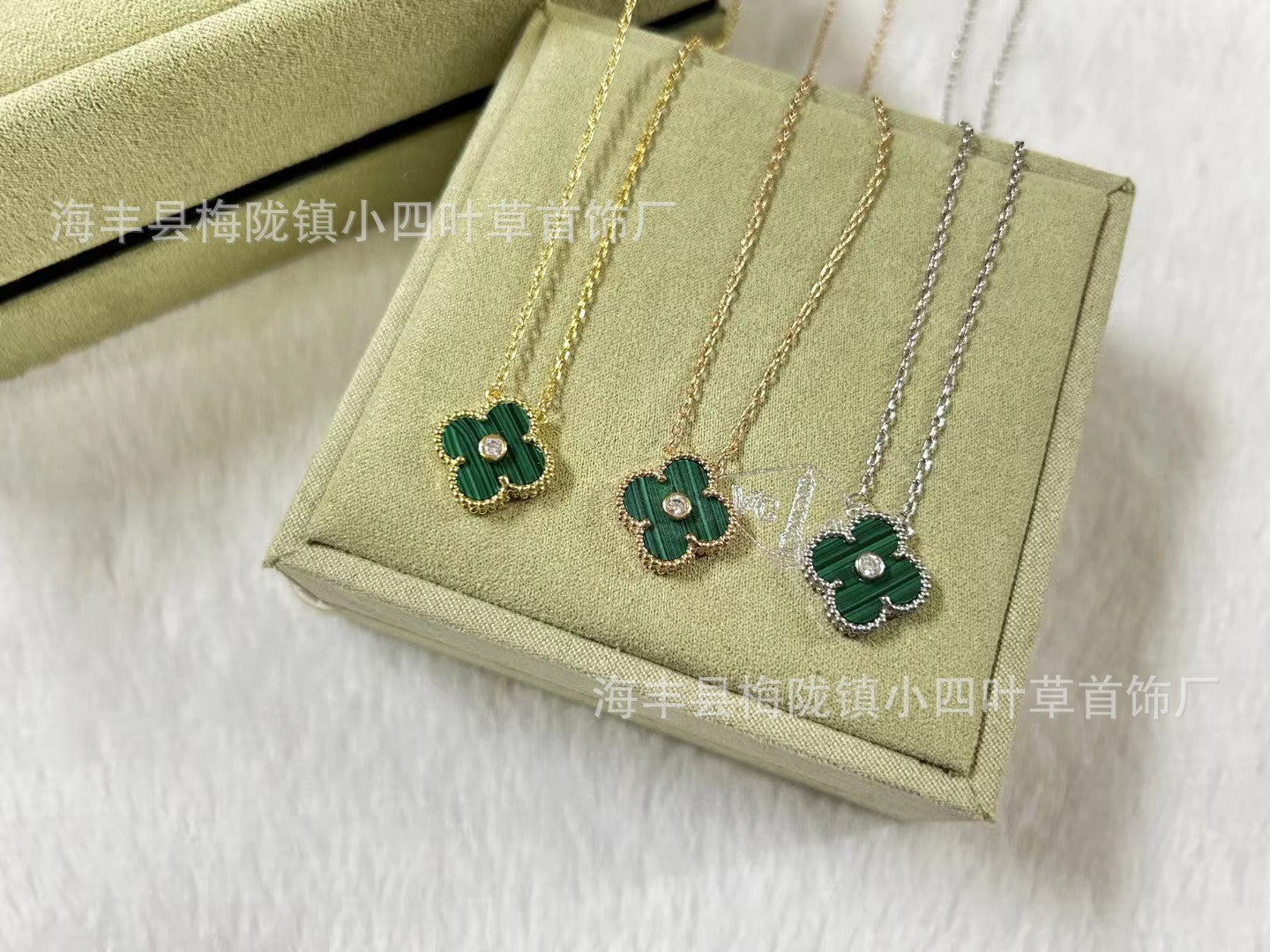 v gold 925 silver Fanjia four-leaf clover necklace high version women's thick plated 18k single flower pendant natural fritillary chalcedony