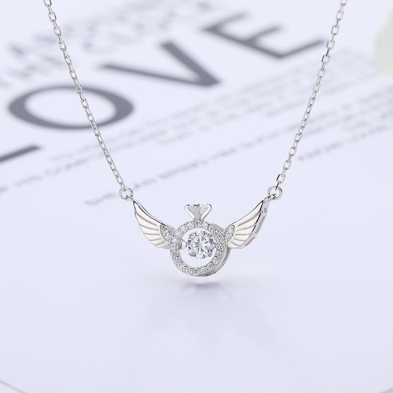 Angel Smart Necklace, Clavicle Chain, Beating Heart Wings, Female Niche Design, Simple Flying Wings, Inlaid with Gold Plating