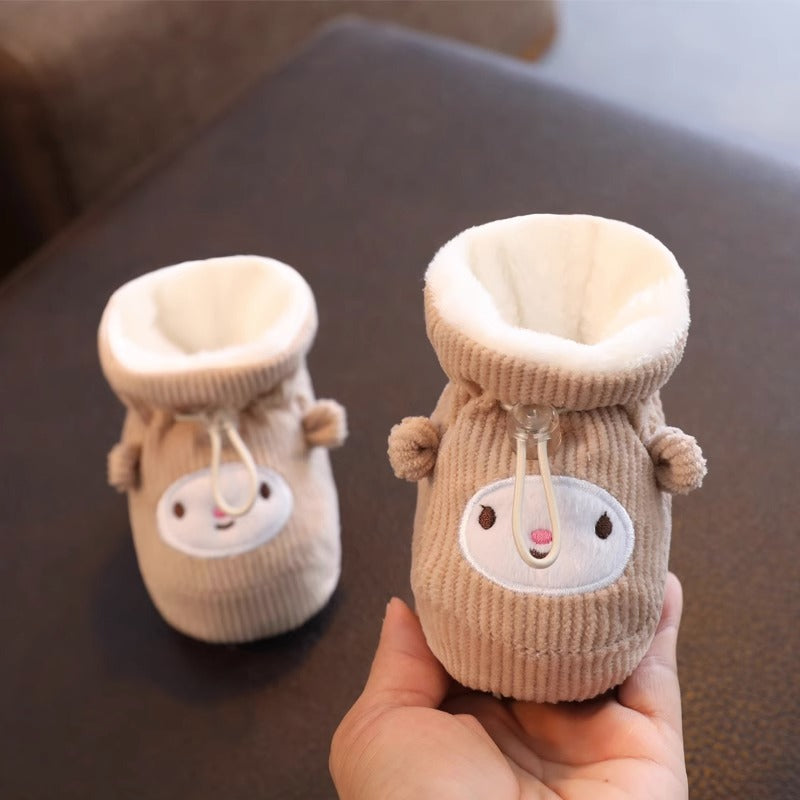 Baby shoes, winter cotton shoes with velvet and thickened soft soles to keep warm from 0 to March 6, baby prevention shoes and socks for toddlers and newborns