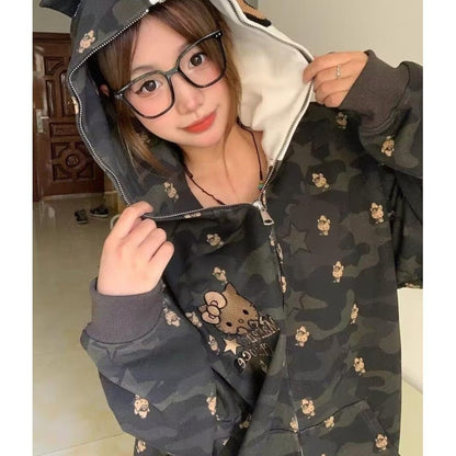 2023 Autumn American Street Hello Kitty Camouflage Printed Hooded Sweatshirt Loose and Versatile Trendy Student Couple Tops